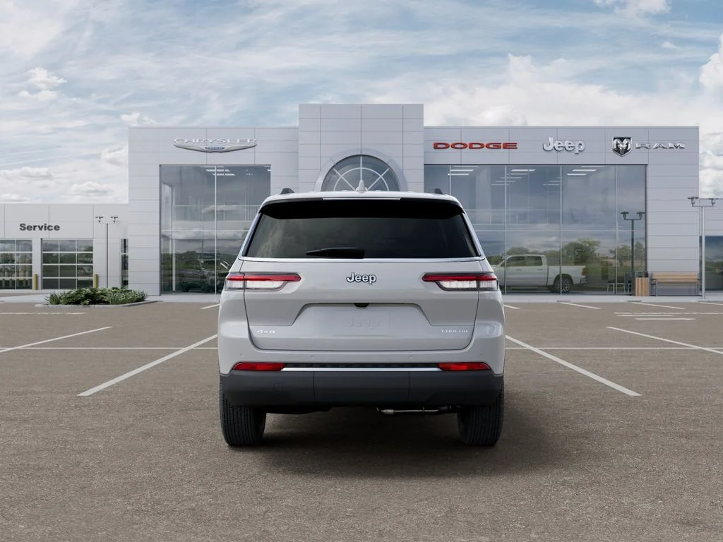 New 2026 Bright White Clear-Coat Exterior Paint Jeep Laredo image 8
