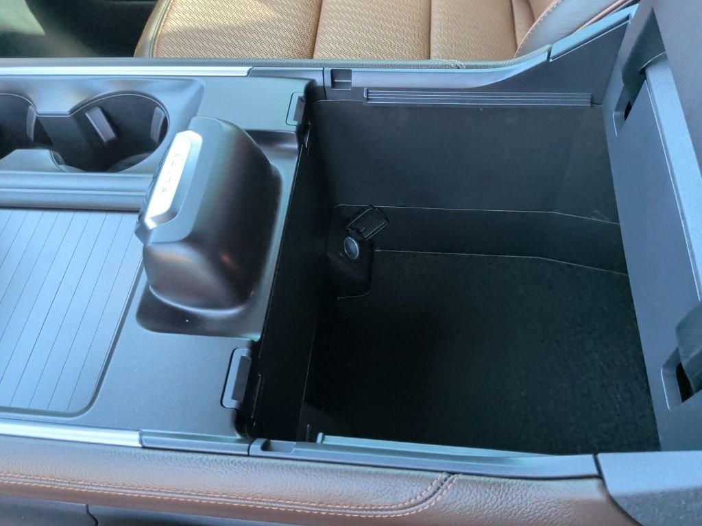 New 2026 Agate Black Metallic Ford King Ranch® image 37