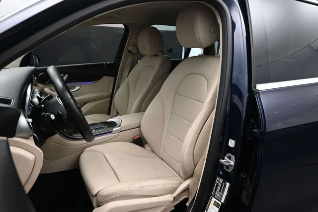 Used 2022 Blue Mercedes-Benz GLC 300 image 5