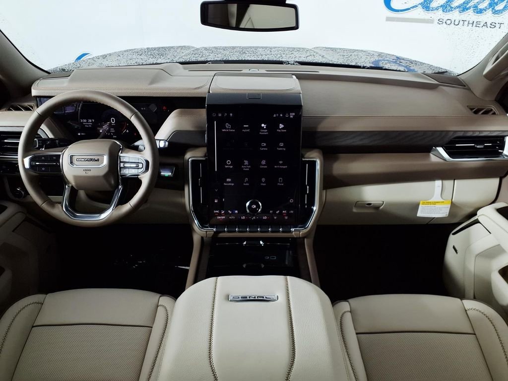 2026 GMC Yukon Denali - Photo 11