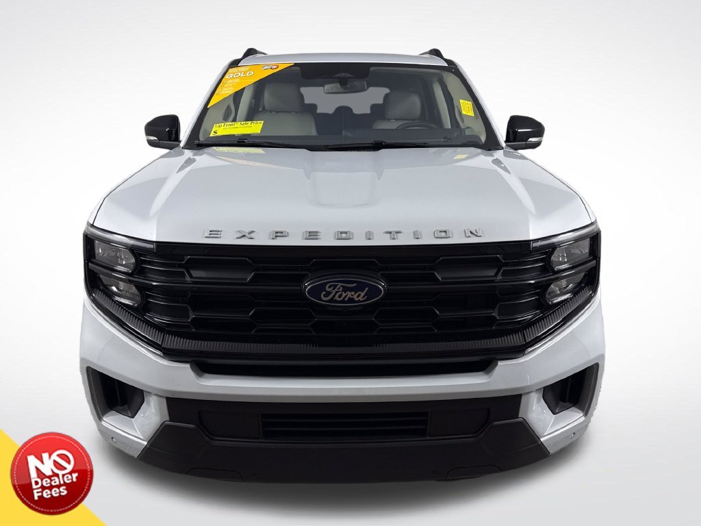 Used 2025 Silver Ford Active image 9