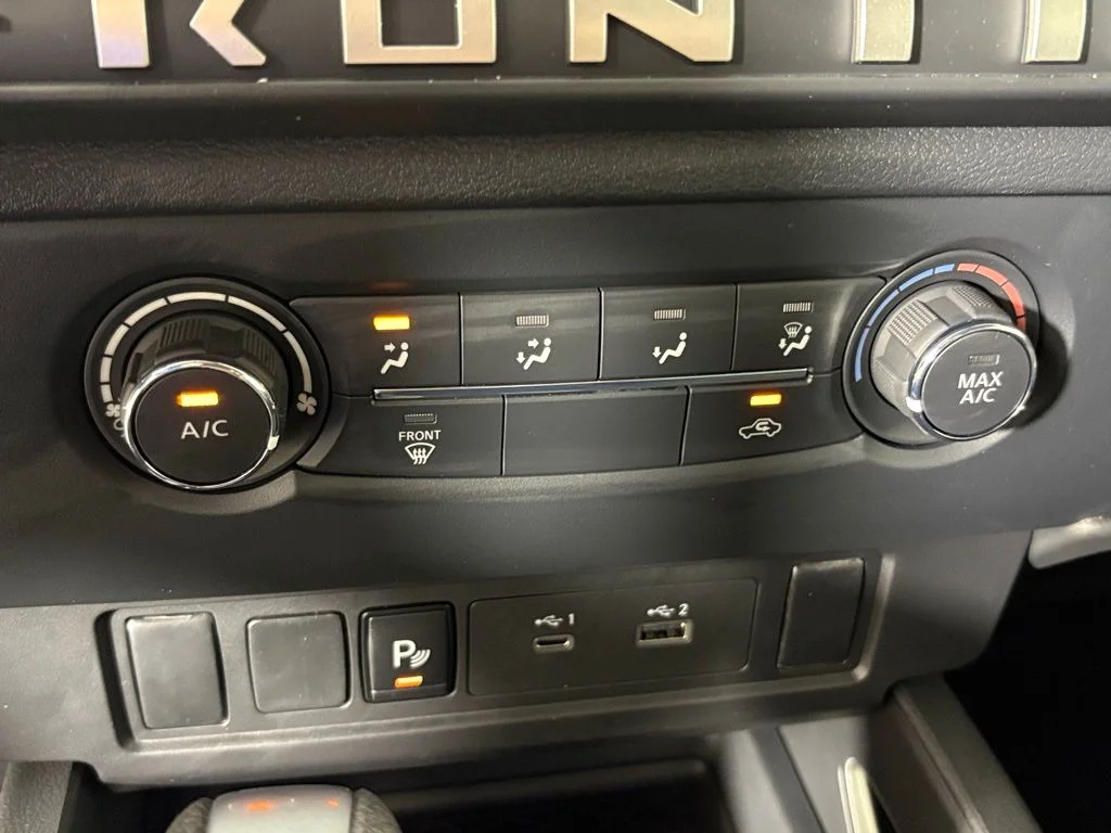 New 2026 Bluestone Pearl Nissan Crew Cab SV image 28
