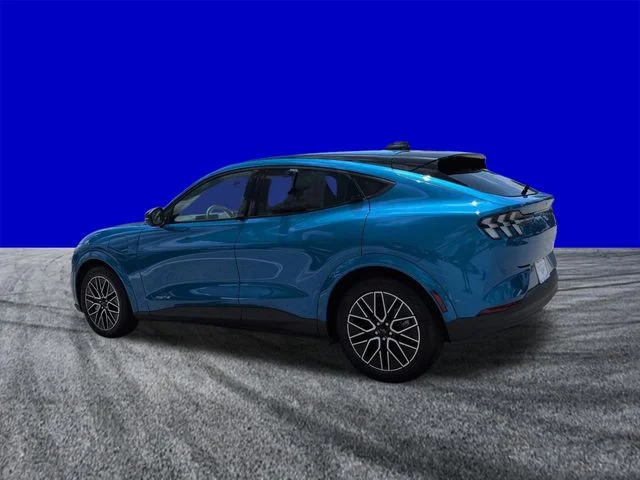 New 2026 Velocity Blue Metallic Ford Premium image 6