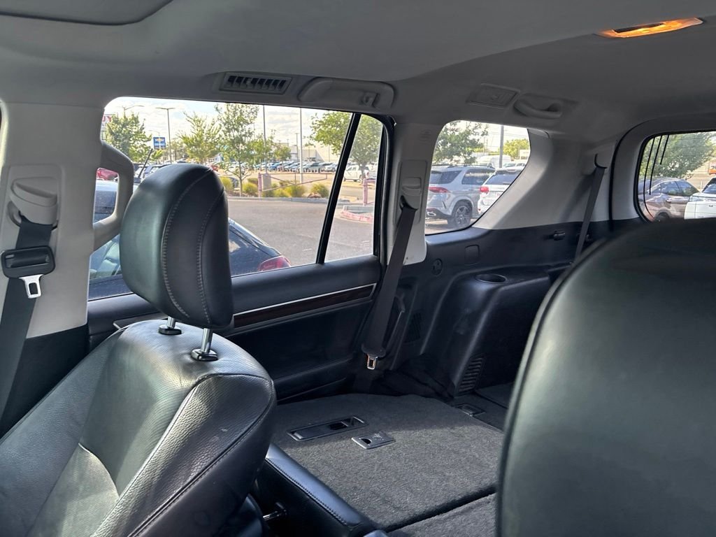 Used 2014 Black Lexus 460 image 25