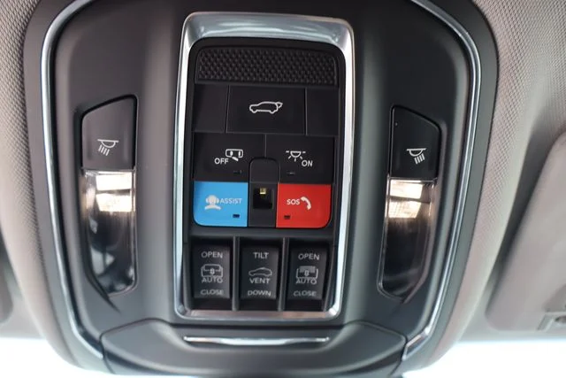 Used 2024 Silver Jeep 4xe image 48