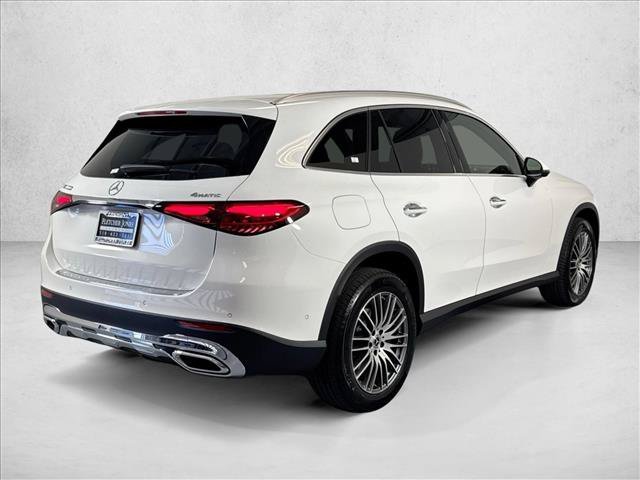 New 2026 Polar White Mercedes-Benz GLC 300 image 35