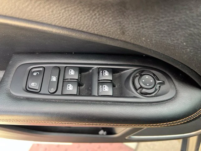 Used 2019 Black Jeep Limited image 13