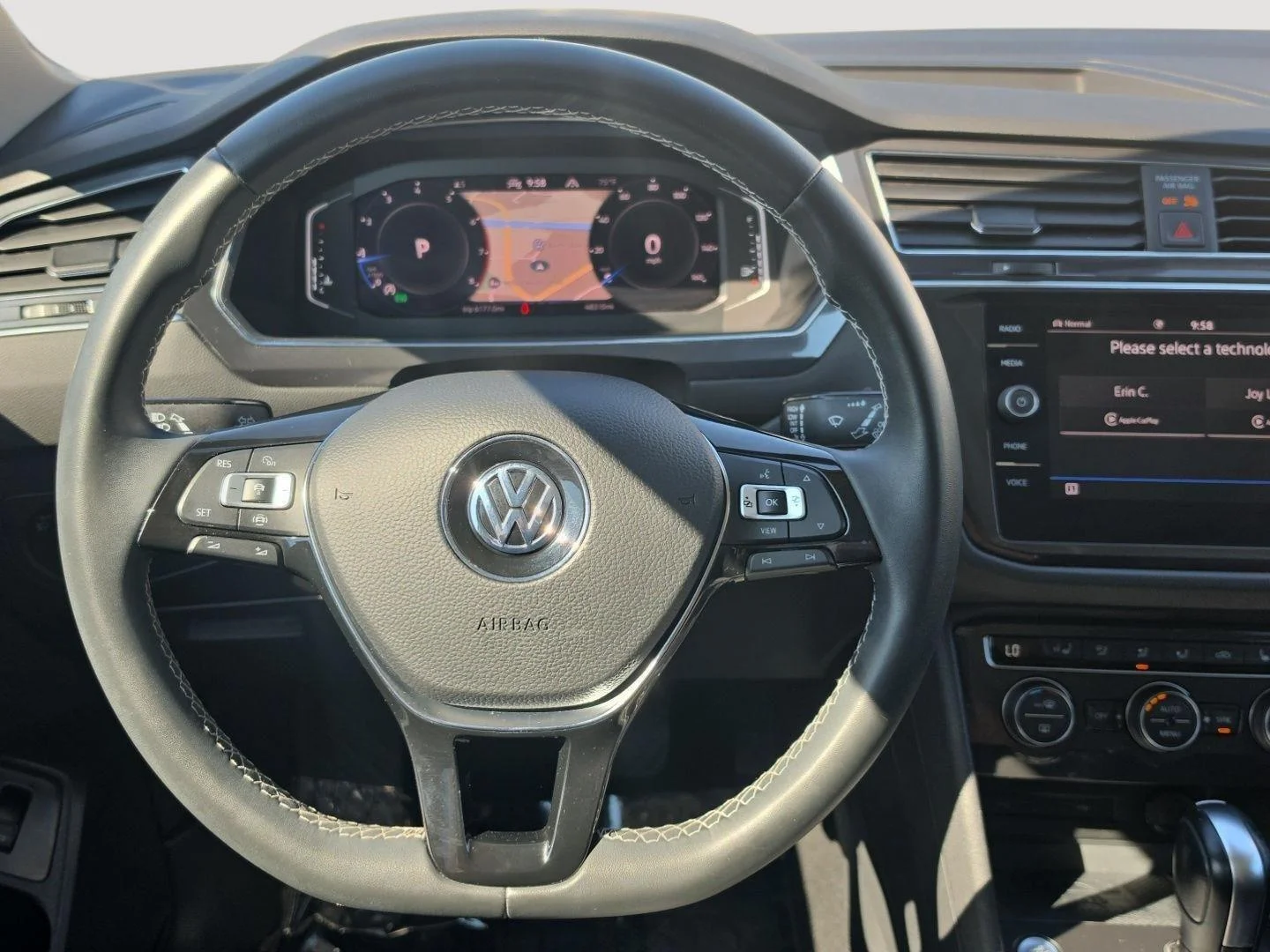 Used 2021  Volkswagen SEL image 14