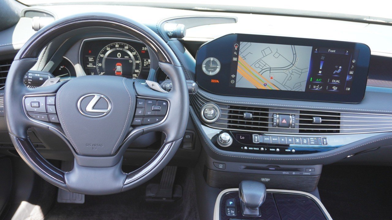 Certified Used 2022 Manganese Lexus LS 500 image 29