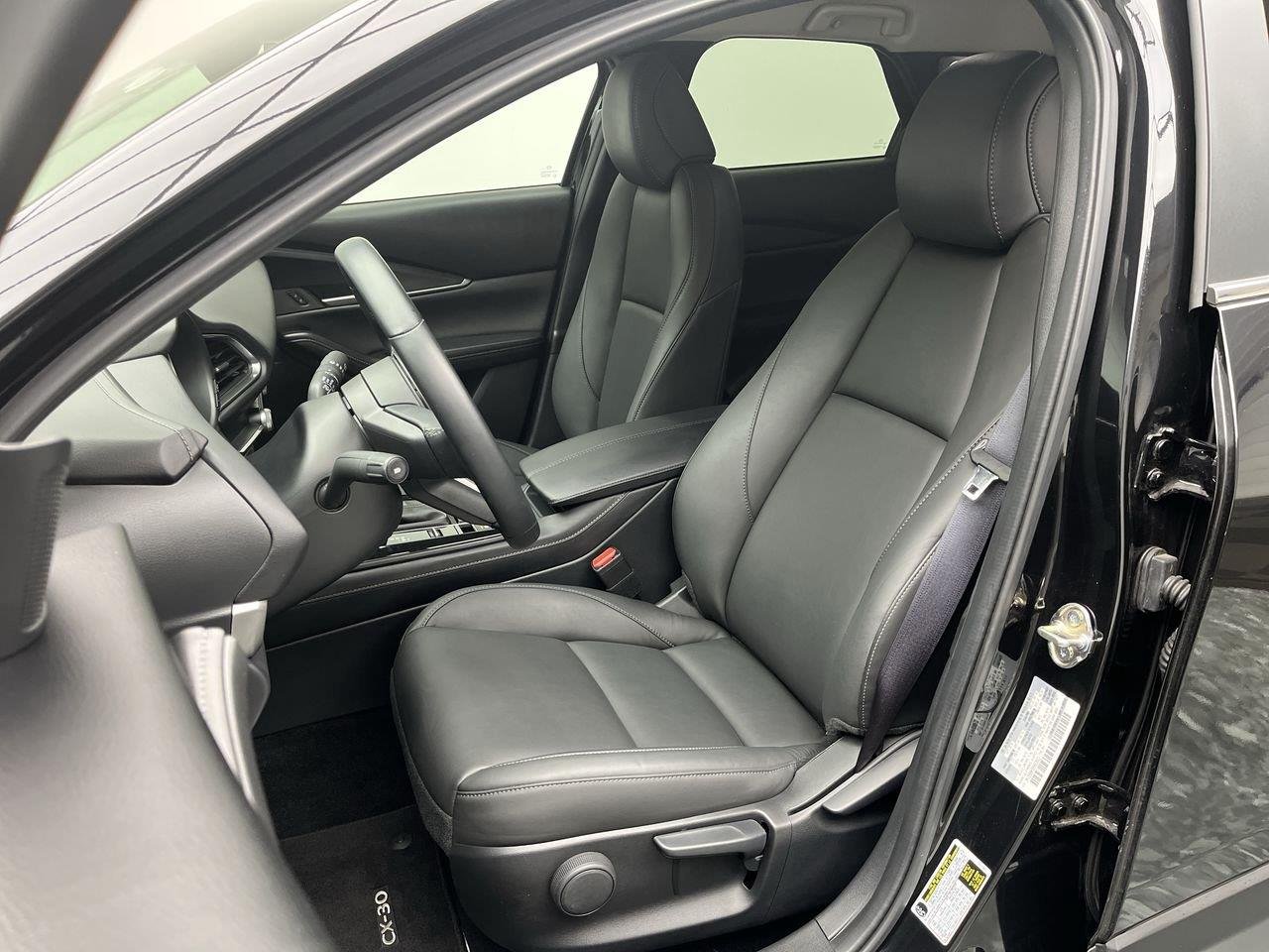 Certified Used 2025 Jet Black Mica Mazda 2.5 S Select Sport image 9