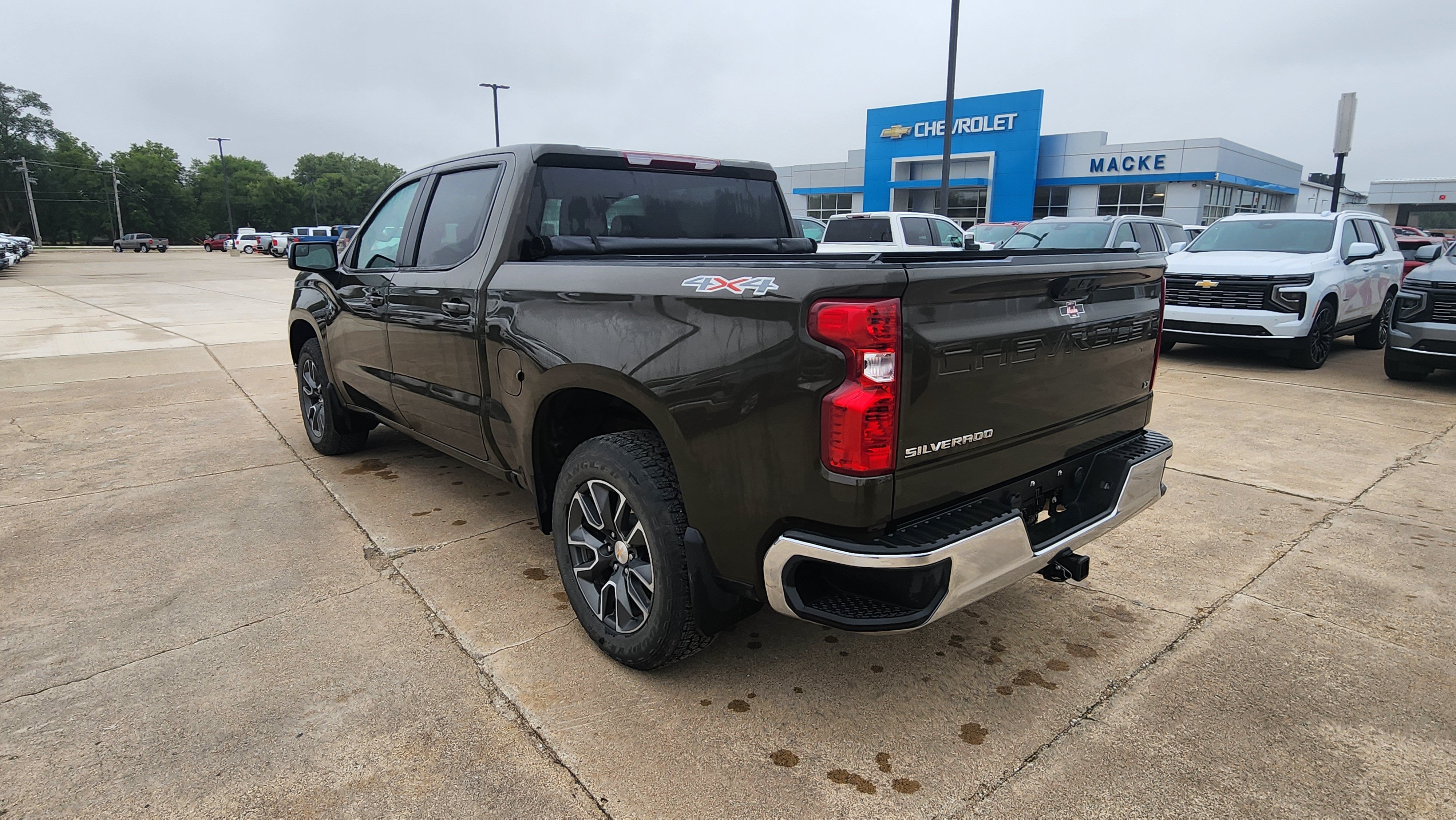 Certified Used 2023 HARVEST BRONZE METALLIC Chevrolet LT image 7