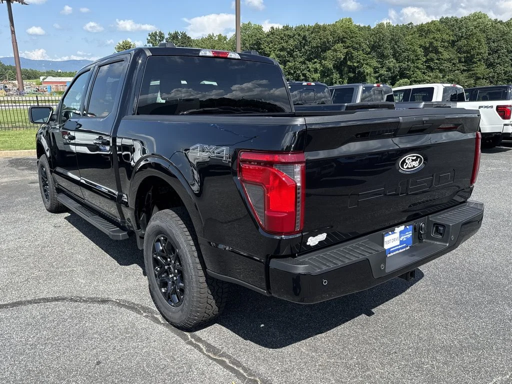 New 2026 Black Ford XLT image 5
