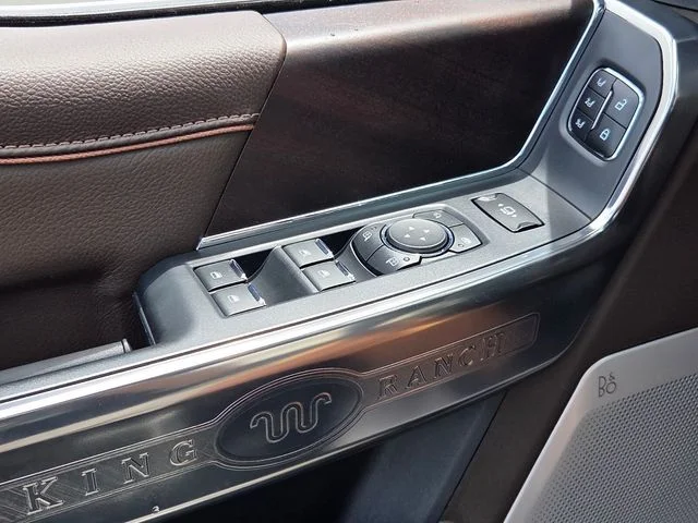 New 2026 Star White Metallic Tri-Coat Ford King Ranch image 32