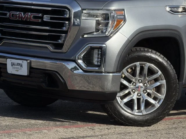 Used 2019 SATIN STEEL METALLIC GMC SLT image 11