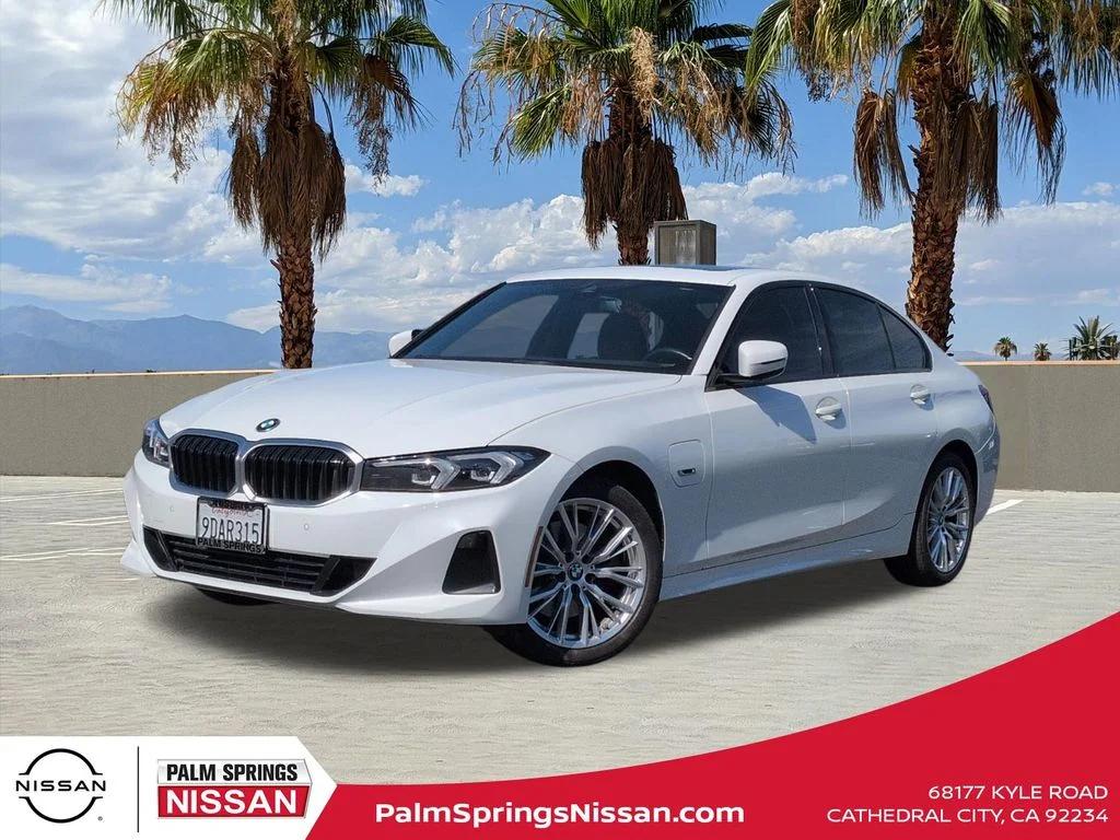 Used 2023 White BMW 330e iPerformance image 1