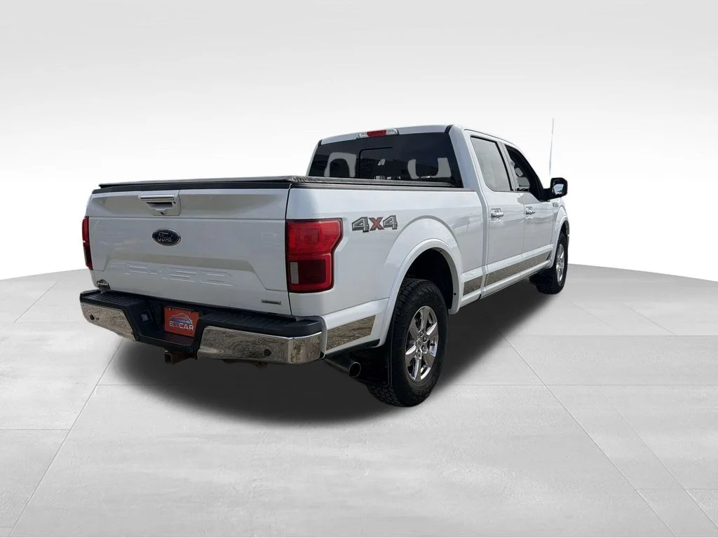 Used 2019 White Platinum Clearcoat Metallic Ford Lariat image 7