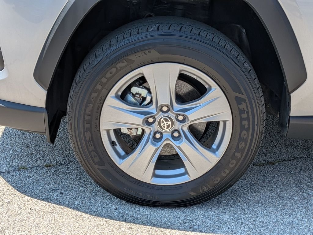 Certified Used 2025 Silver Toyota XLE image 14