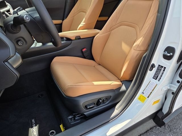New 2026 Ultra White Lexus PREMIUM AWD image 6