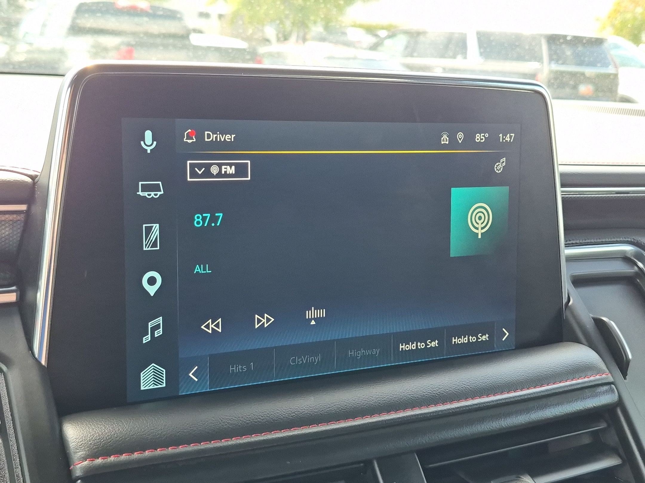 Used 2024 Summit White Chevrolet RST image 18
