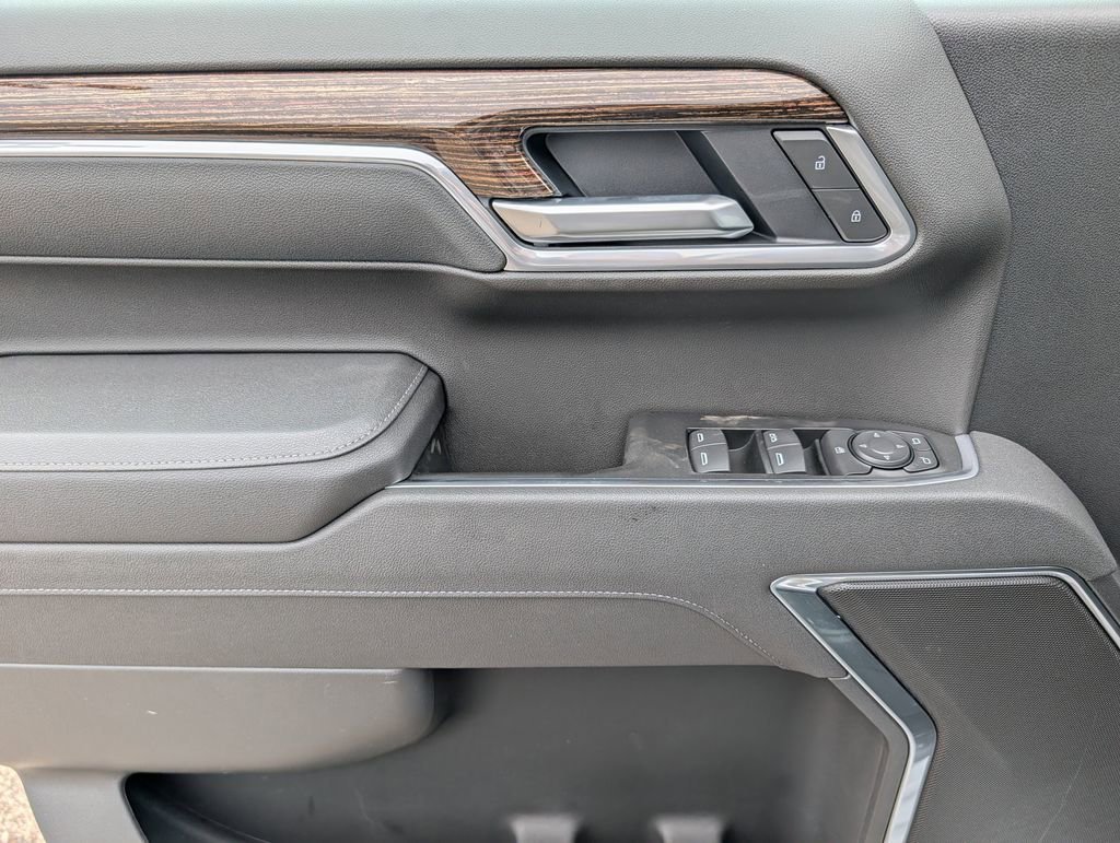2026 GMC Sierra 1500 SLE - Photo 14