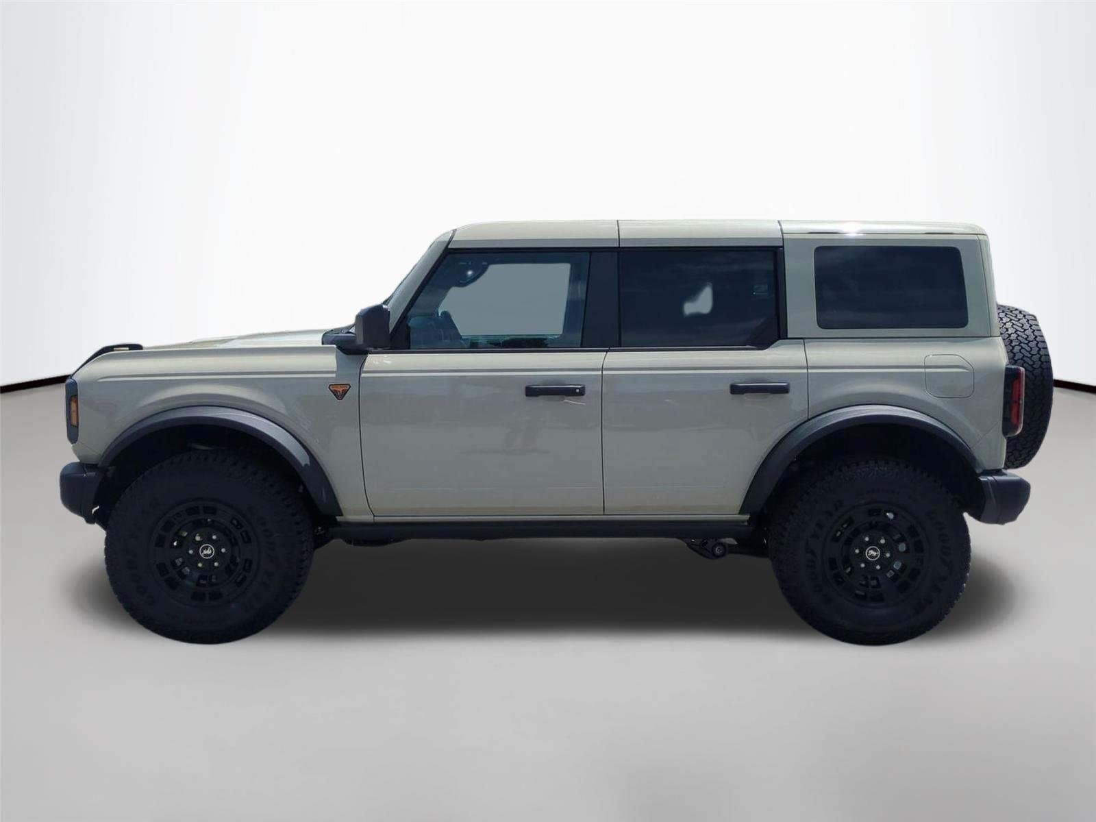 New 2026 Desert Sand Ford Badlands® image 2