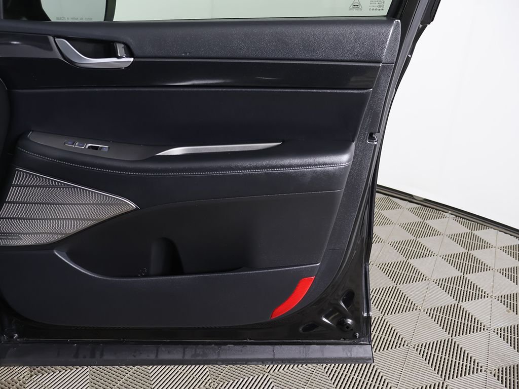 Used 2021 Black Hyundai Limited image 29