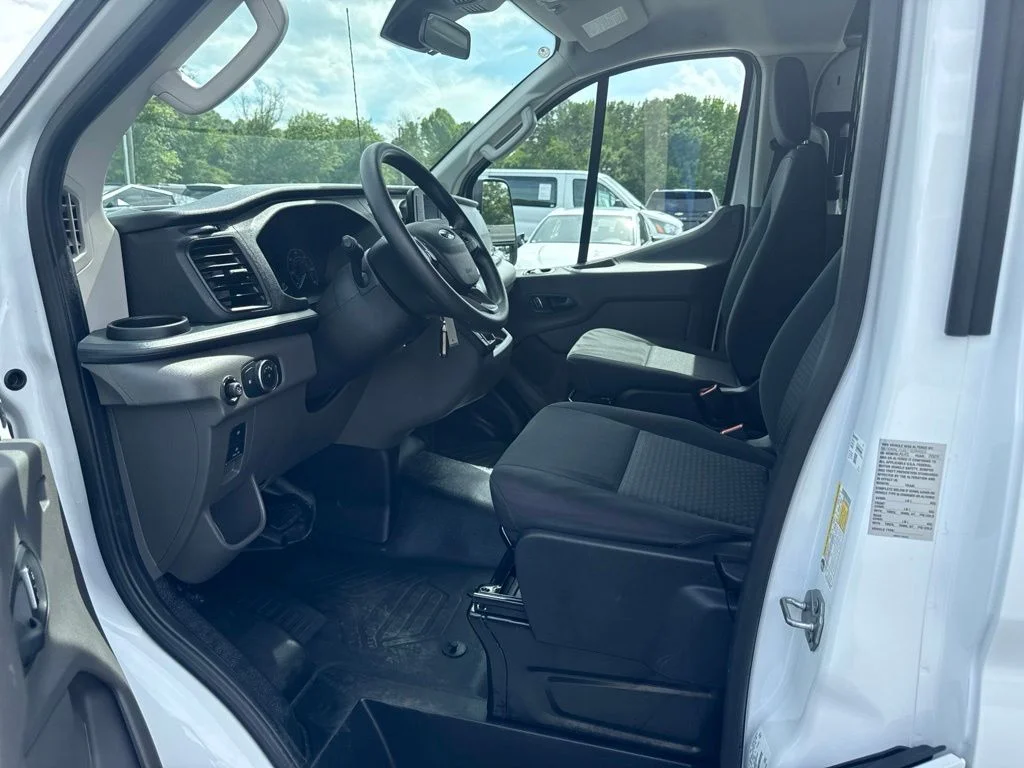 Used 2025 White Ford Base image 5