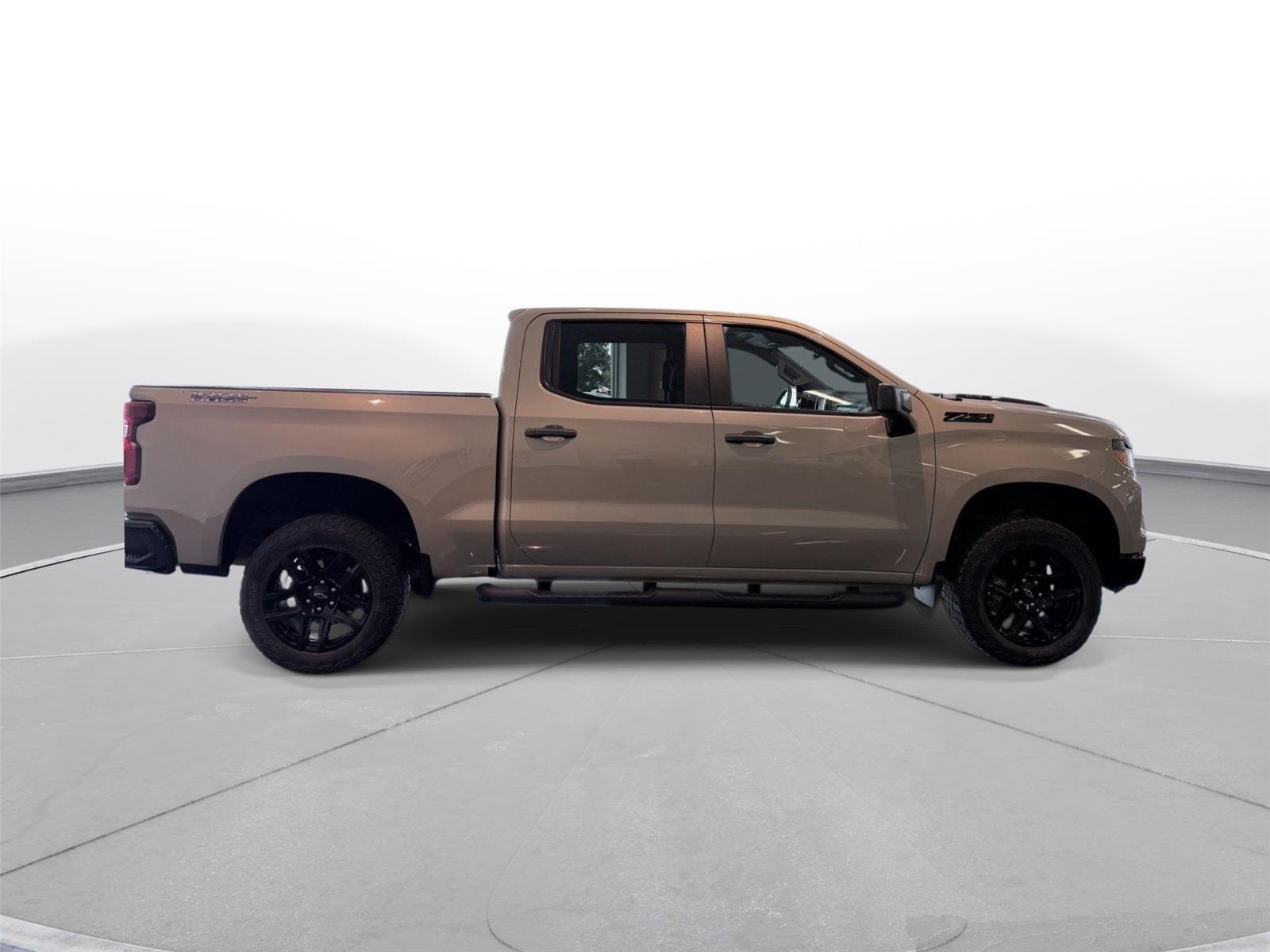 Used 2023 Sand Dune Metallic Chevrolet Custom Trail Boss image 18