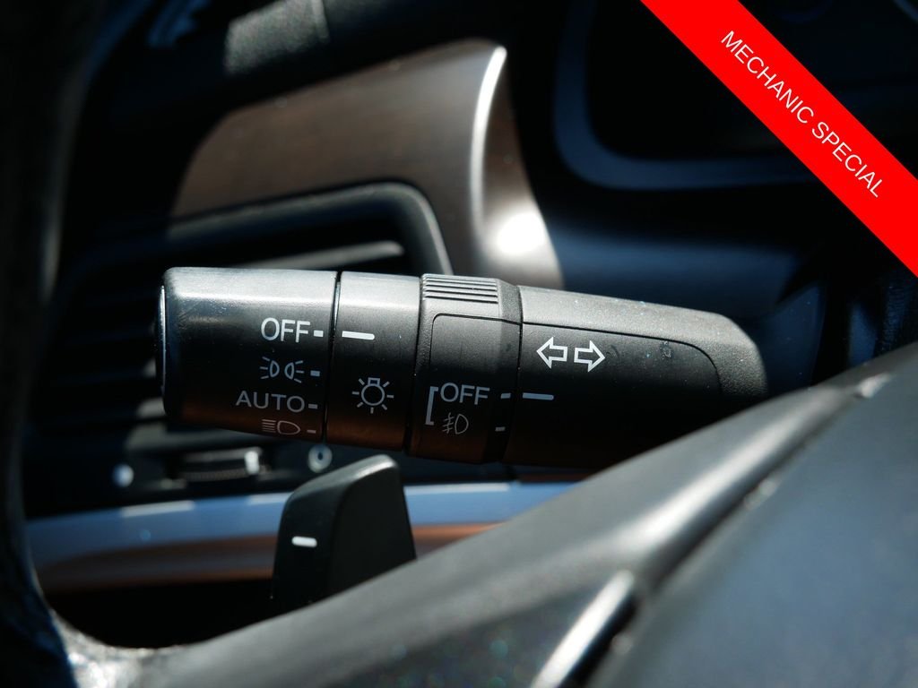 Used 2015  Honda EX-L image 19