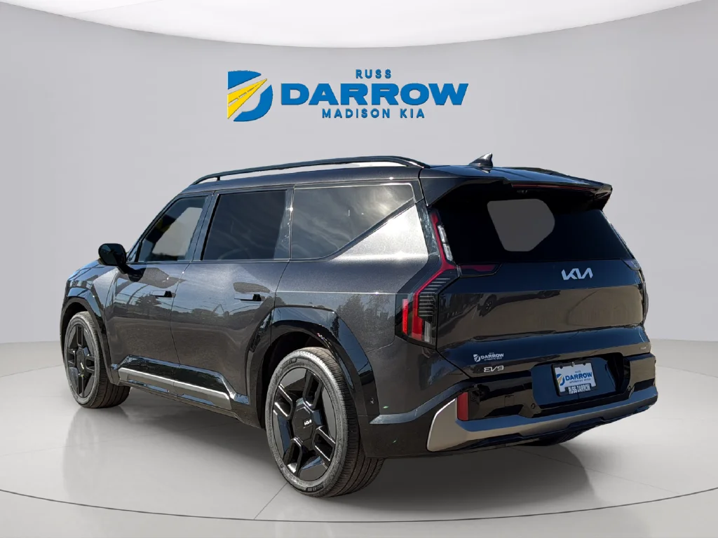 Used 2024 Panthera Metal Kia GT-Line image 3