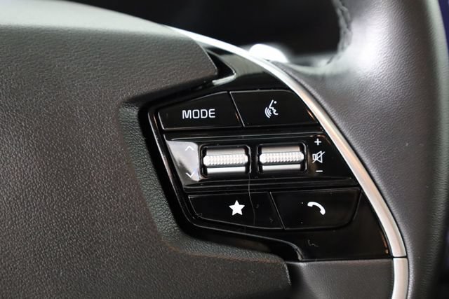 Used 2023 Black Kia EX image 22