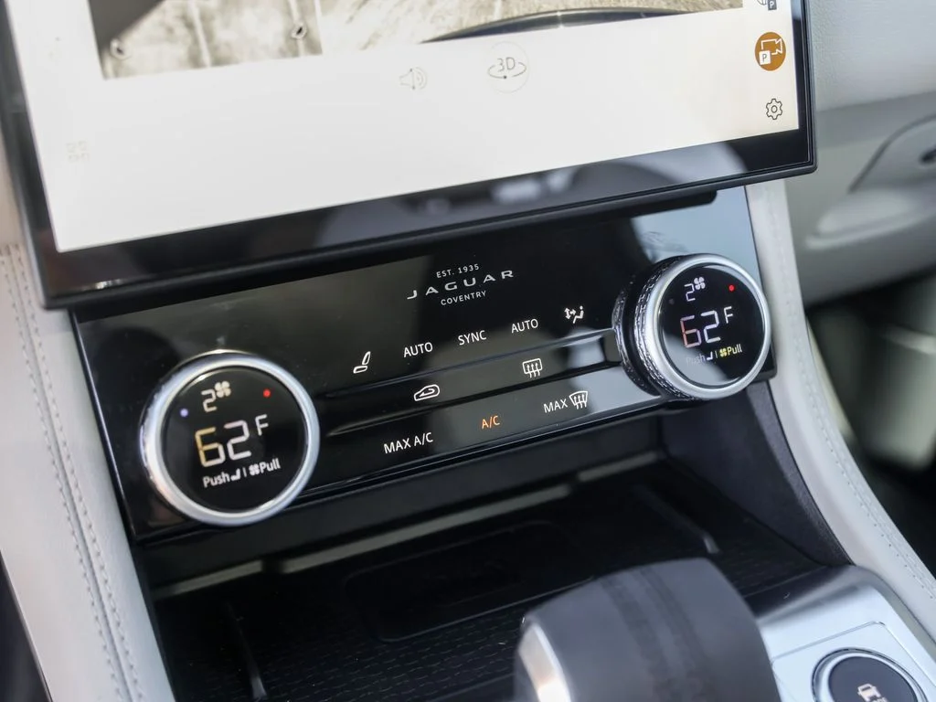 2026 Jaguar F-Pace R-Dynamic S - Photo 24