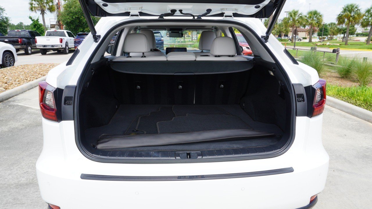 Used 2022 White Lexus RX 350 image 39