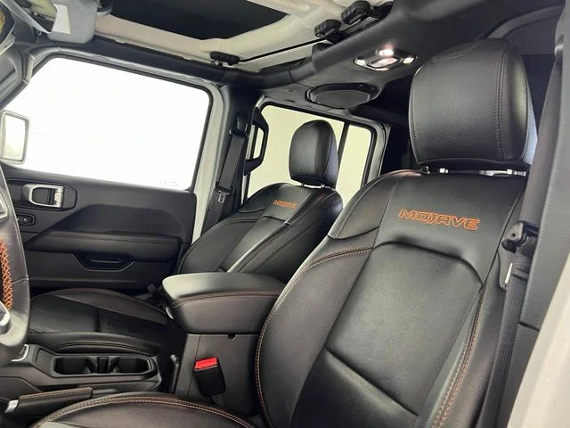 Used 2023 White Jeep Mojave image 13