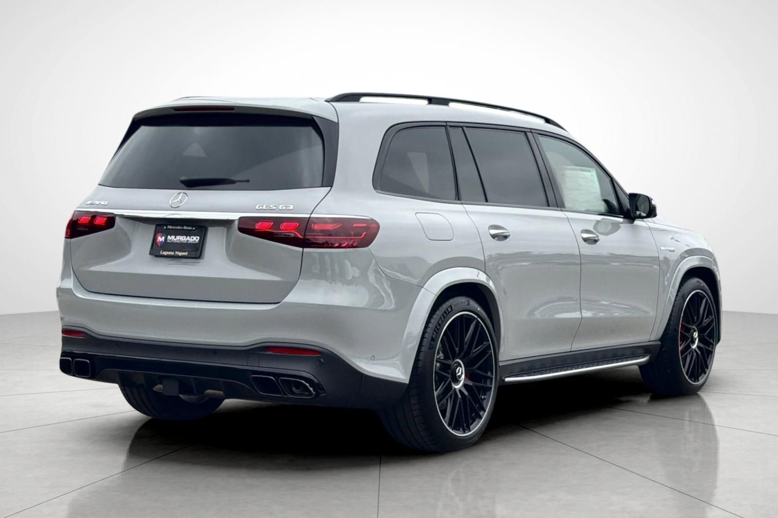 New 2026 MANUFAKTUR Alpine Grey Mercedes-Benz GLS 63 AMG® image 13