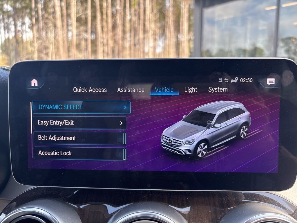 Used 2022 Mojave Silver Metallic Mercedes-Benz GLC 300 image 40
