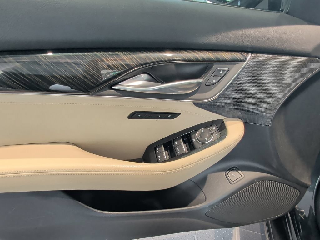 Used 2020 SHADOW METALLIC Cadillac Premium Luxury image 11