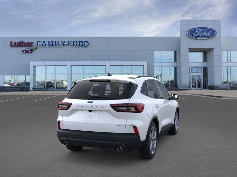 New 2026 Star White Metallic Tri-coat Ford ST-Line image 37