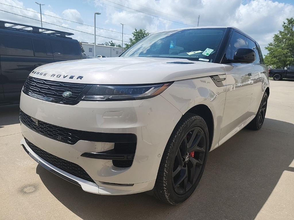 2024 Land Rover Range Rover Sport P400 MHEV SE Dynamic's photo