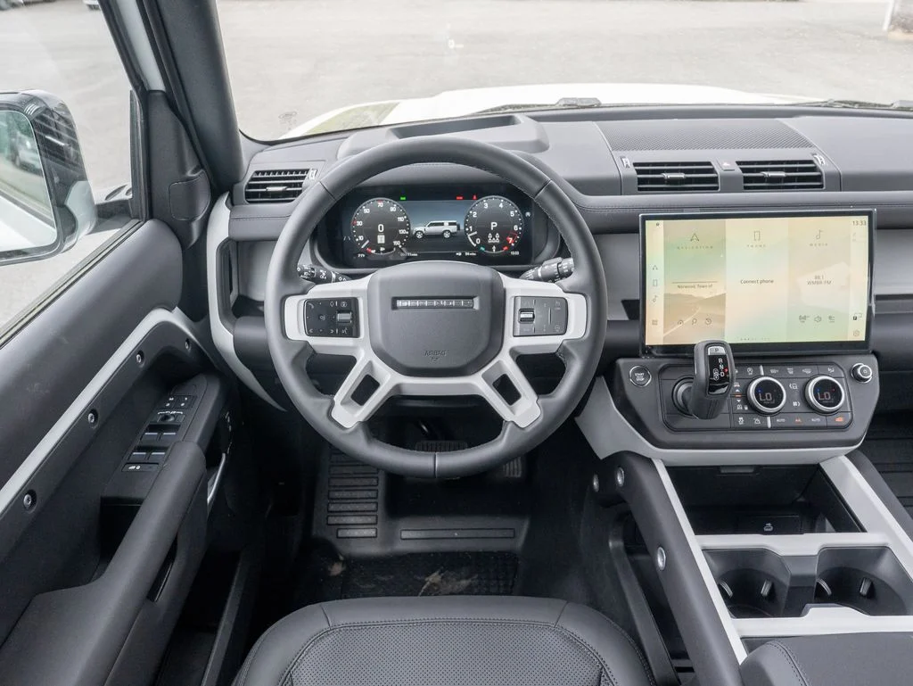 New 2026 Fuji White Land Rover S image 12