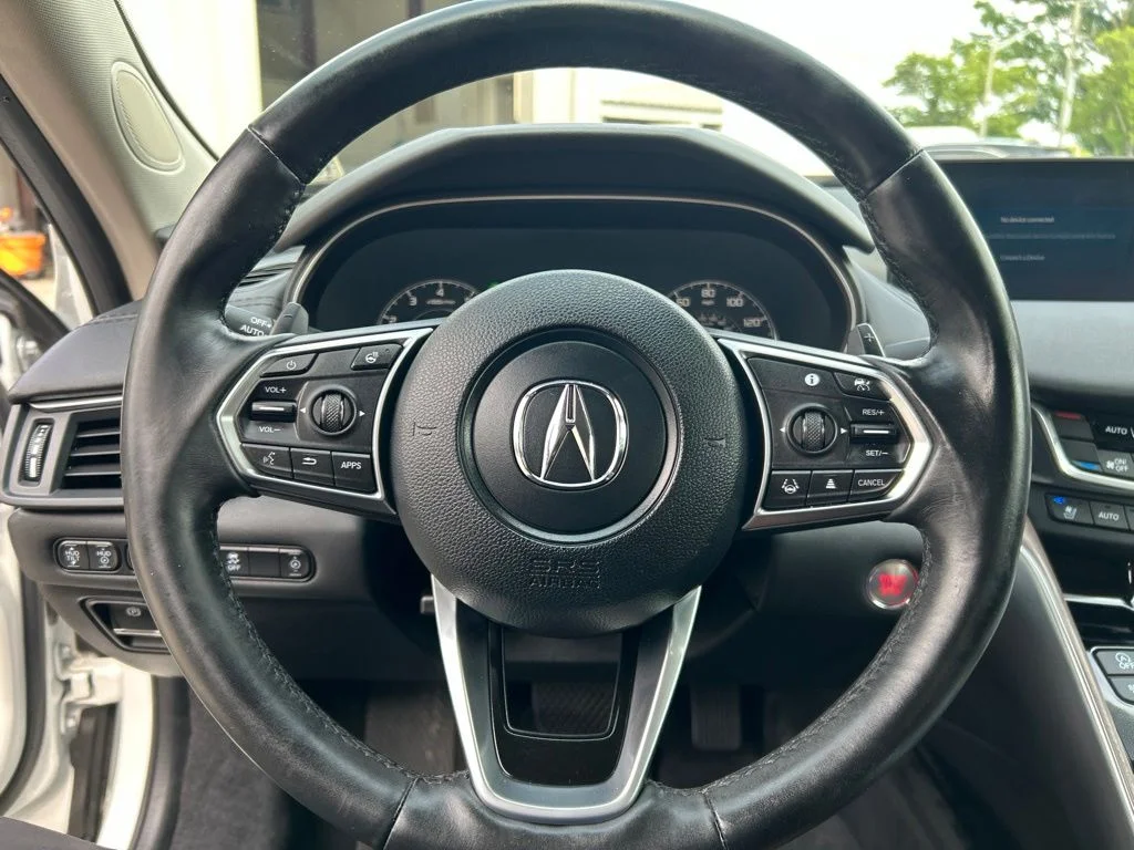 Used 2023 White Acura Advance image 10