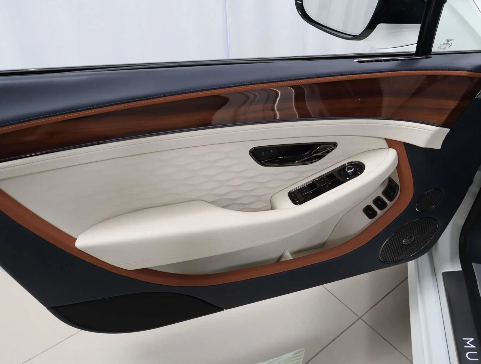 Used 2025 Glacier White Bentley GT Speed Convertible image 20