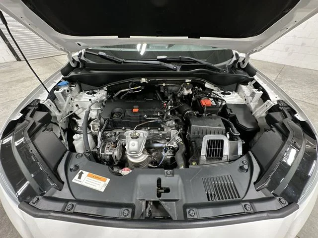 Certified Used 2025 Lunar Silver Metallic Honda LX image 18