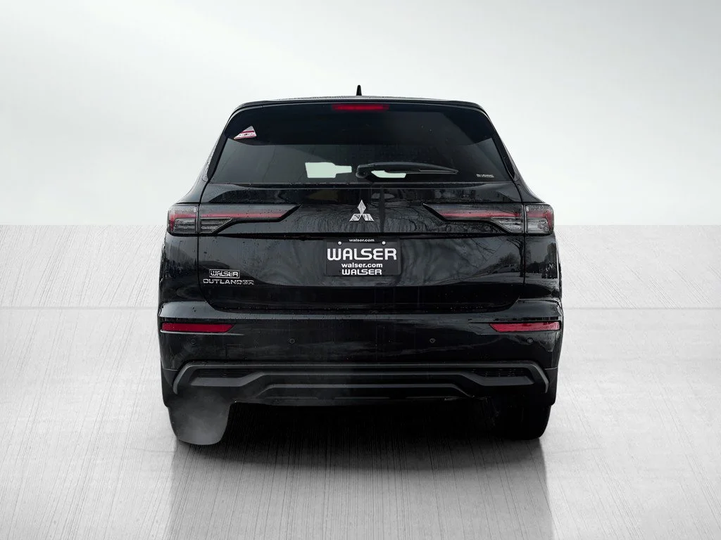 New 2026 Black Diamond Mitsubishi ES image 5
