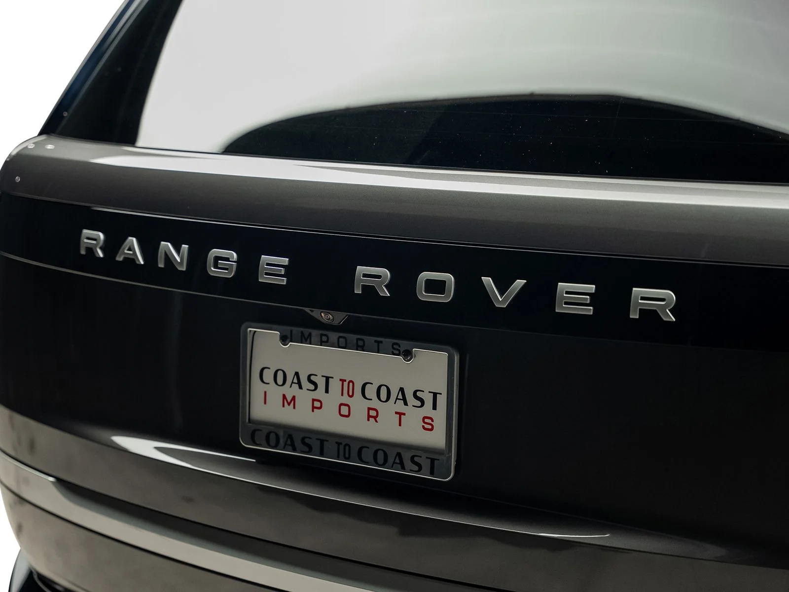 Used 2022 Green Land Rover First Edition image 14