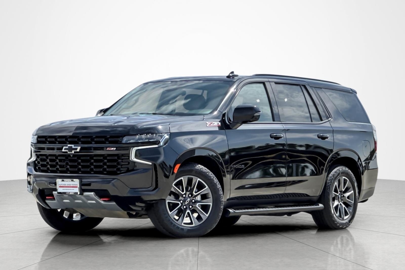 Used 2024 Black Chevrolet Z71 image 1