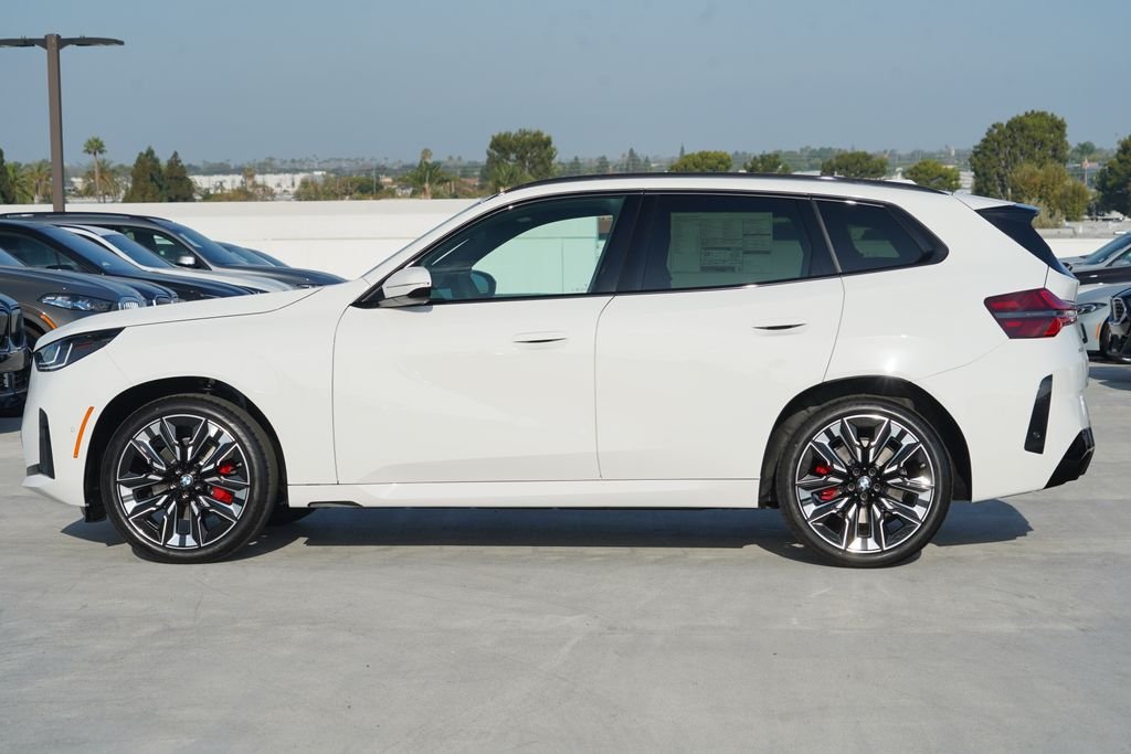 New 2026 Alpine White BMW 30 xDrive image 4