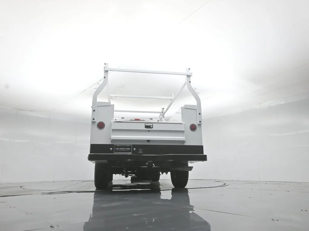 New 2026 Oxford White Ford XL image 51