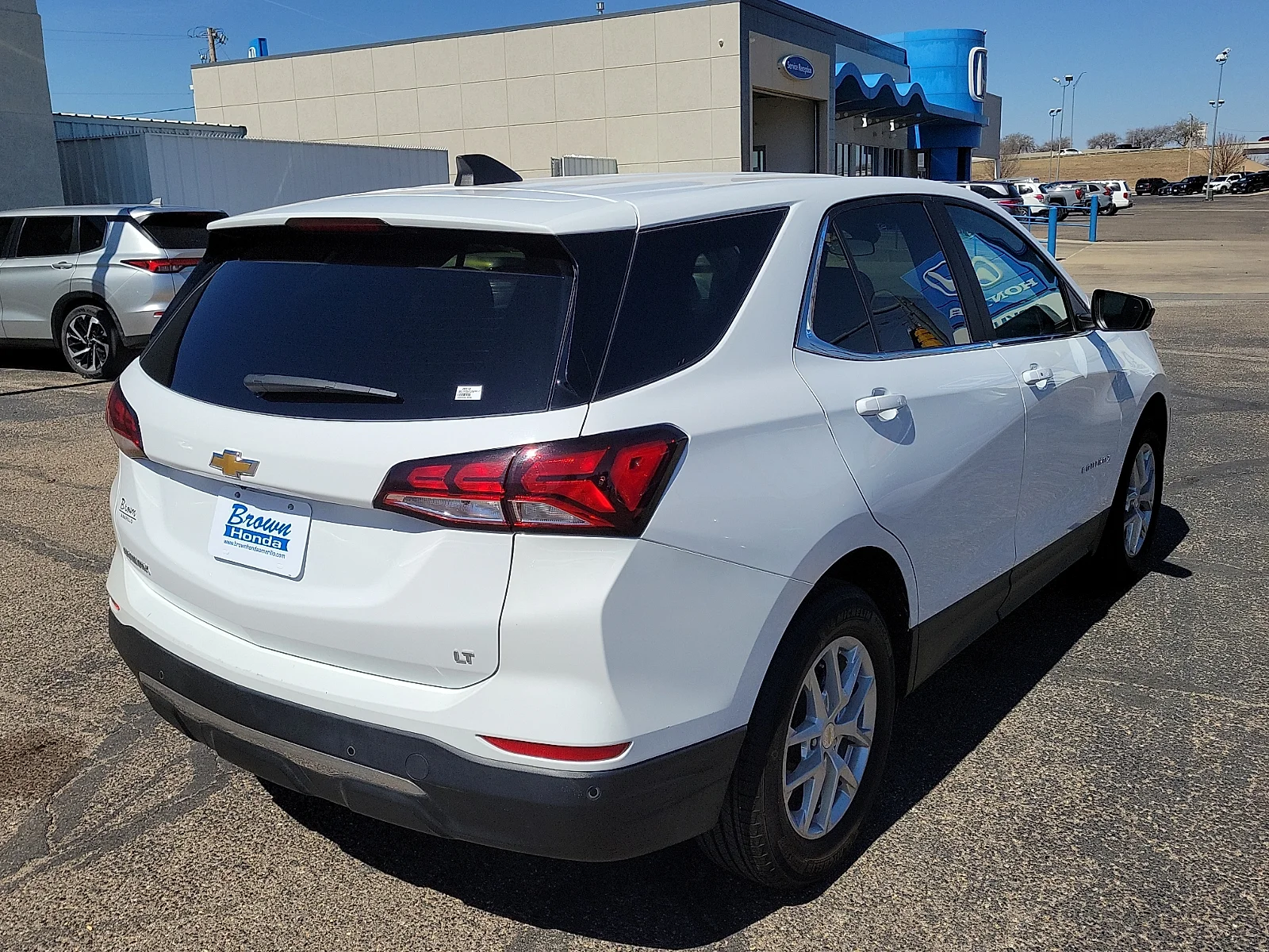 2024 Chevrolet Equinox LT - Photo 10