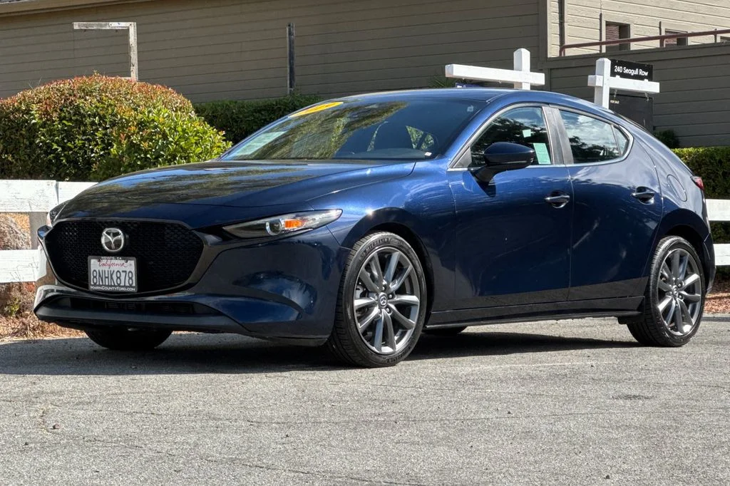 Used 2019 Crystal Blue Mazda Preferred image 9